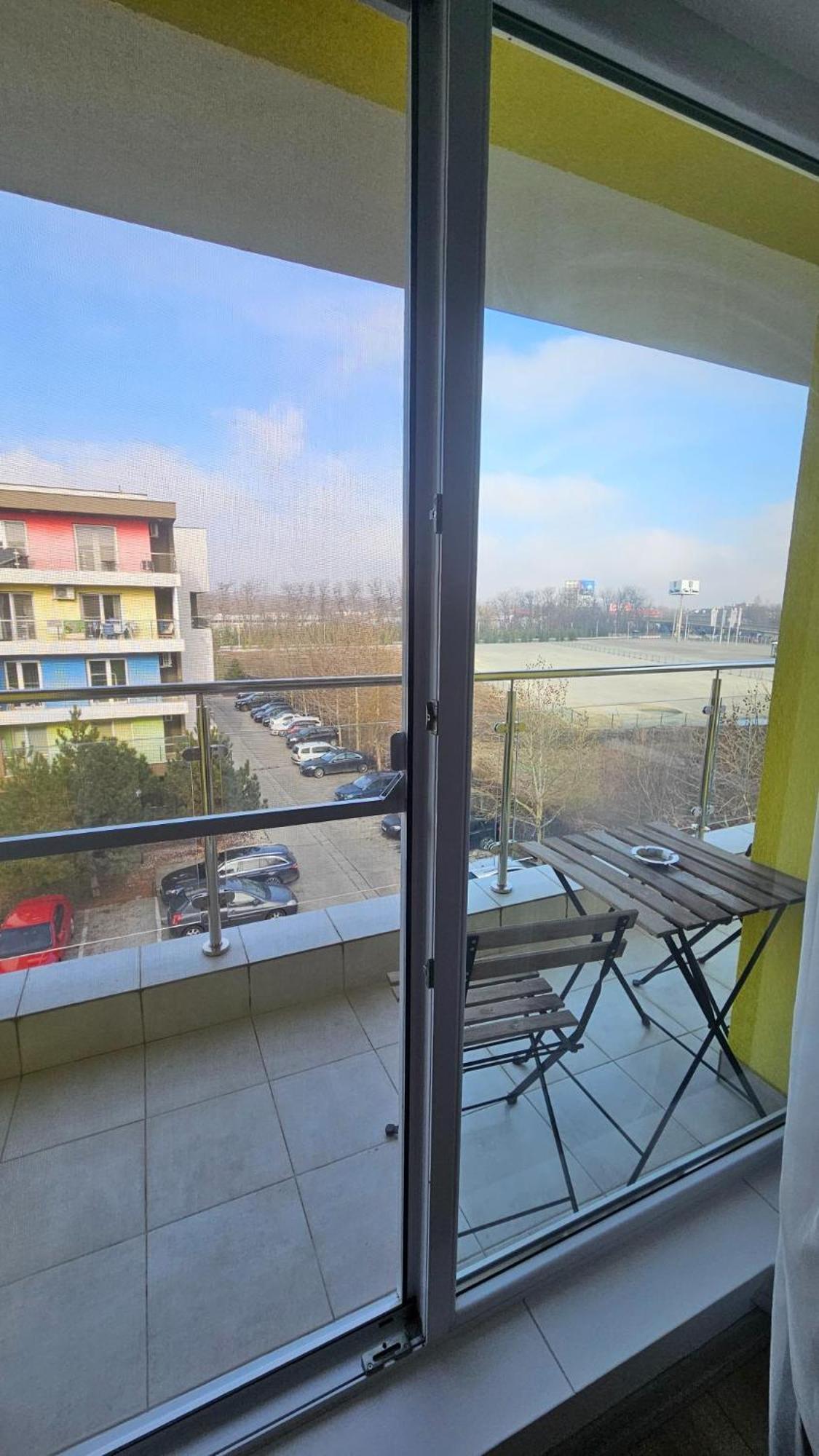 Airport Residence Otopeni Exterior foto